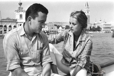 Relation, Mari, Petit-ami et Affaires de Jeanne Moreau - gmedia