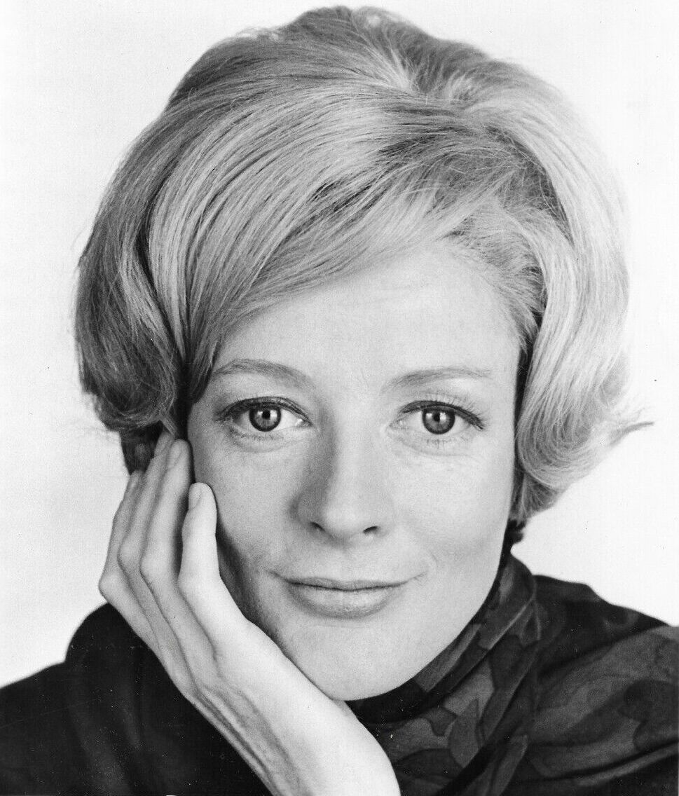 Parents Freres et Soeurs Carriere et Recompenses de Maggie Smith