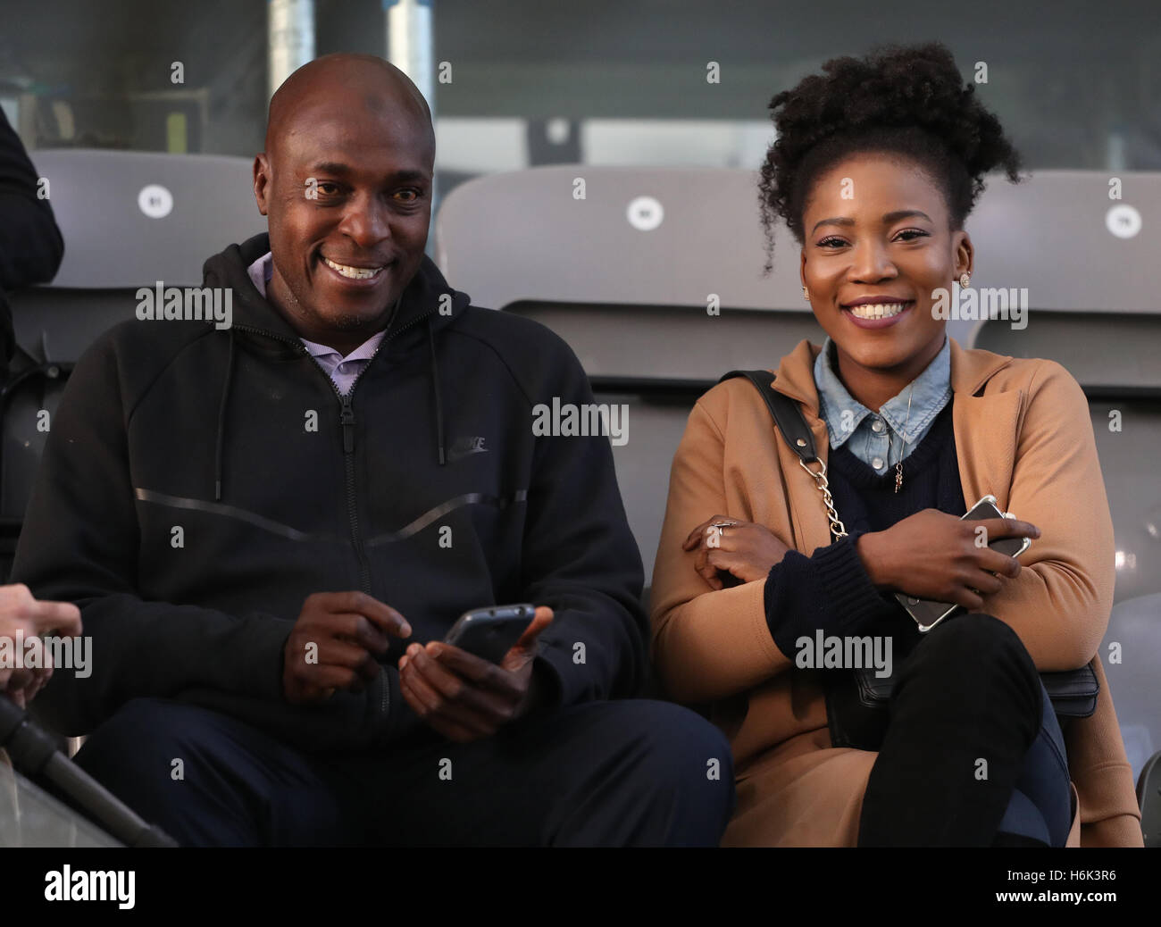 search image 2 Famille de Ousmane Dembélé, Parents, Frères et Sœurs, et Domicile 2