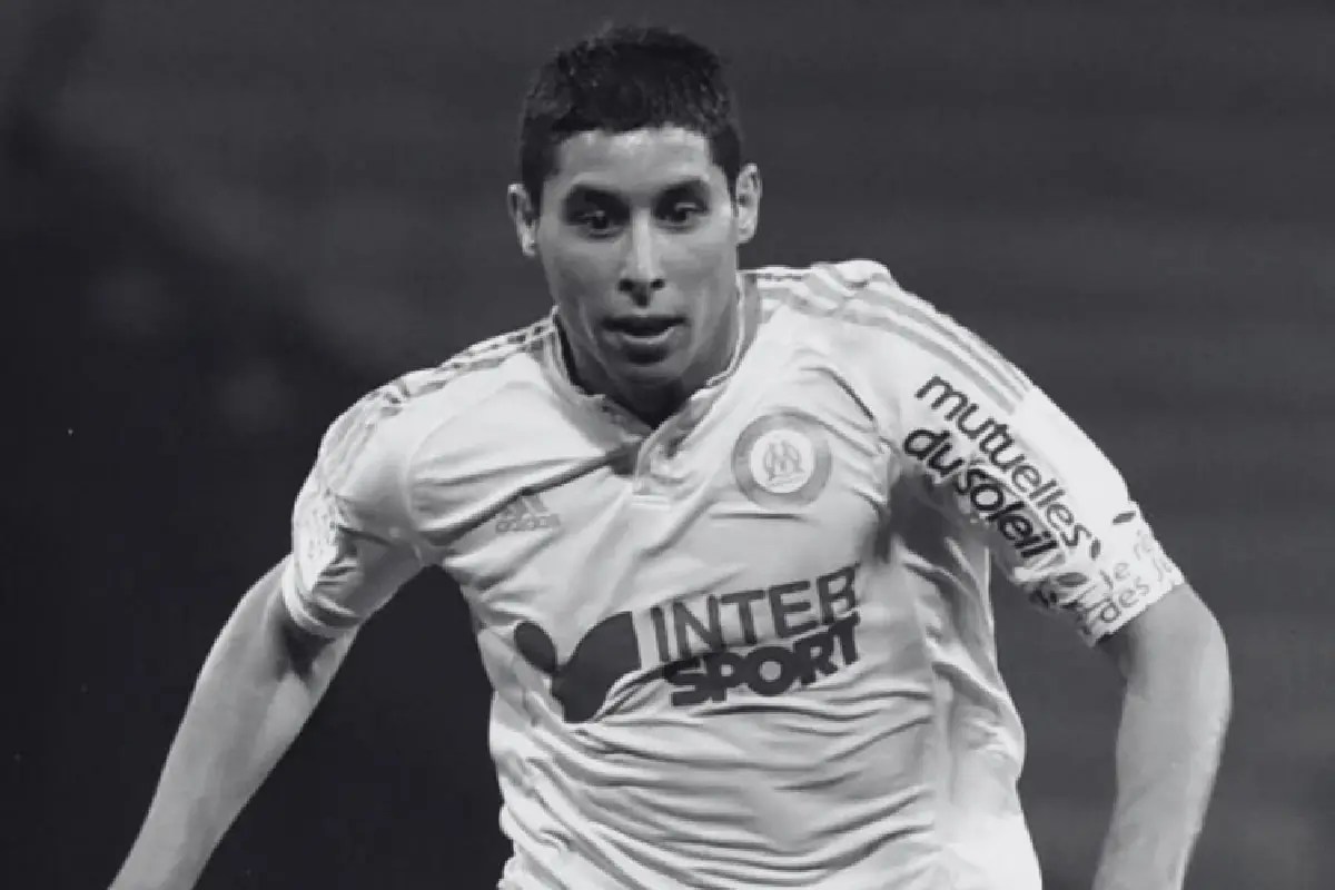 search image 2 Abdelaziz Barrada Blessure, Carrière, Récompense et Historique des Transferts 2