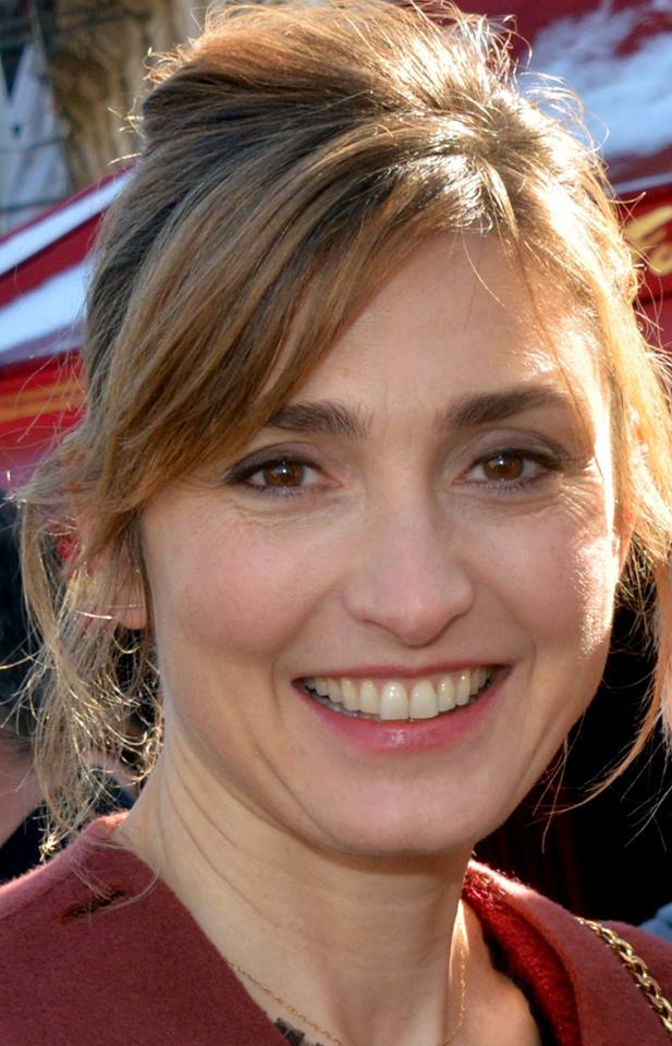 Carriere realisations et recompenses de Julie Gayet