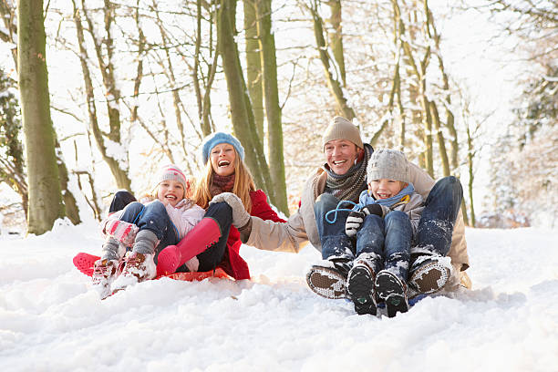 Neige Famille Parents Freres et Soeurs et Maison